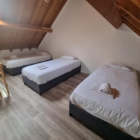 Casa de hóspedes G3 Gamboa 3*